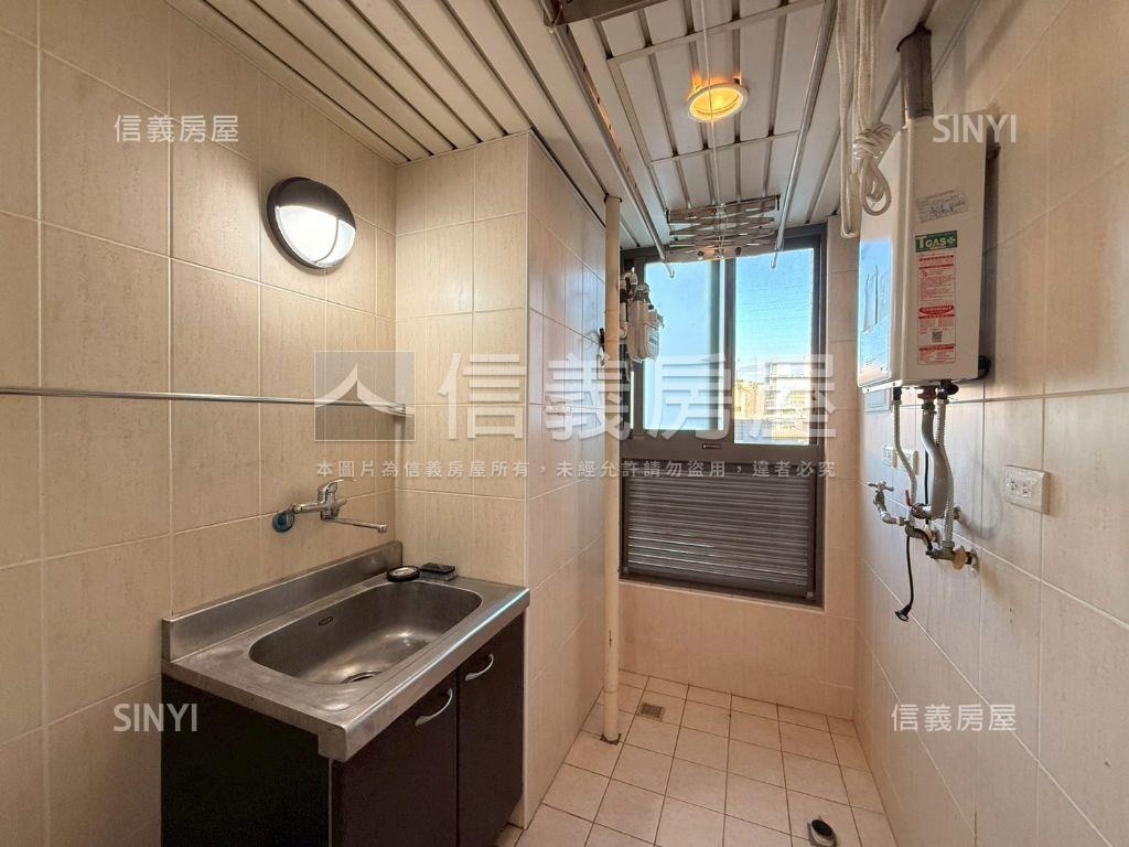 帥惠宇文化願景８樓發發發房屋室內格局與周邊環境