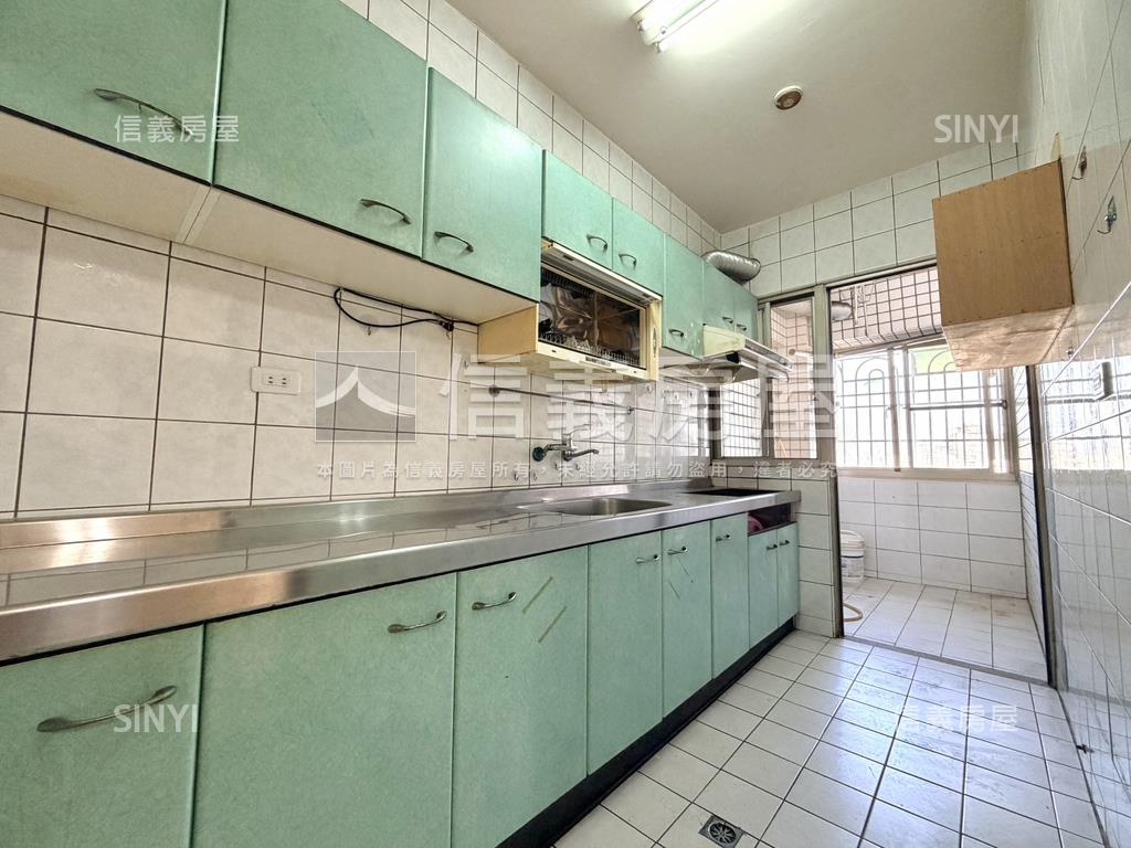 【大林邊間】三房平車房屋室內格局與周邊環境