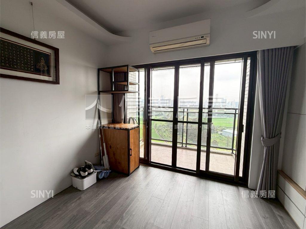 彩虹城朝東正三房平車房屋室內格局與周邊環境