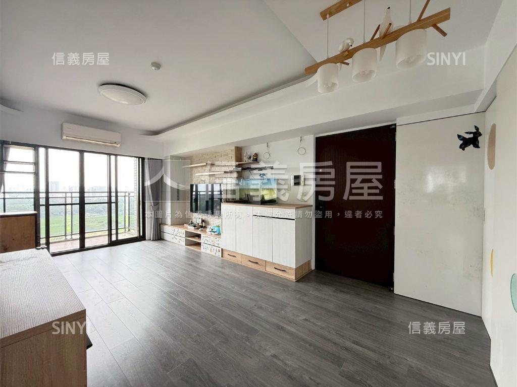 彩虹城朝東正三房平車房屋室內格局與周邊環境