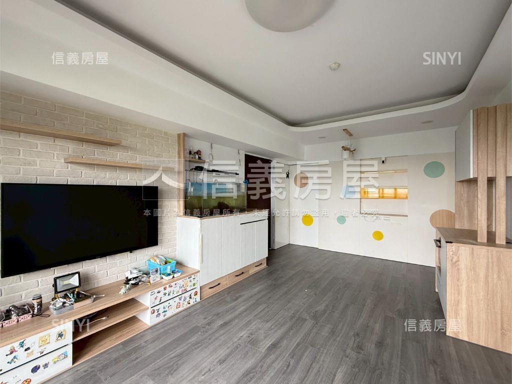 彩虹城朝東正三房平車房屋室內格局與周邊環境