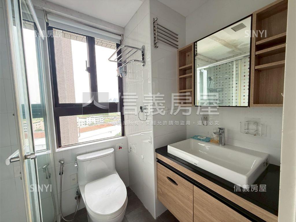 彩虹城朝東正三房平車房屋室內格局與周邊環境