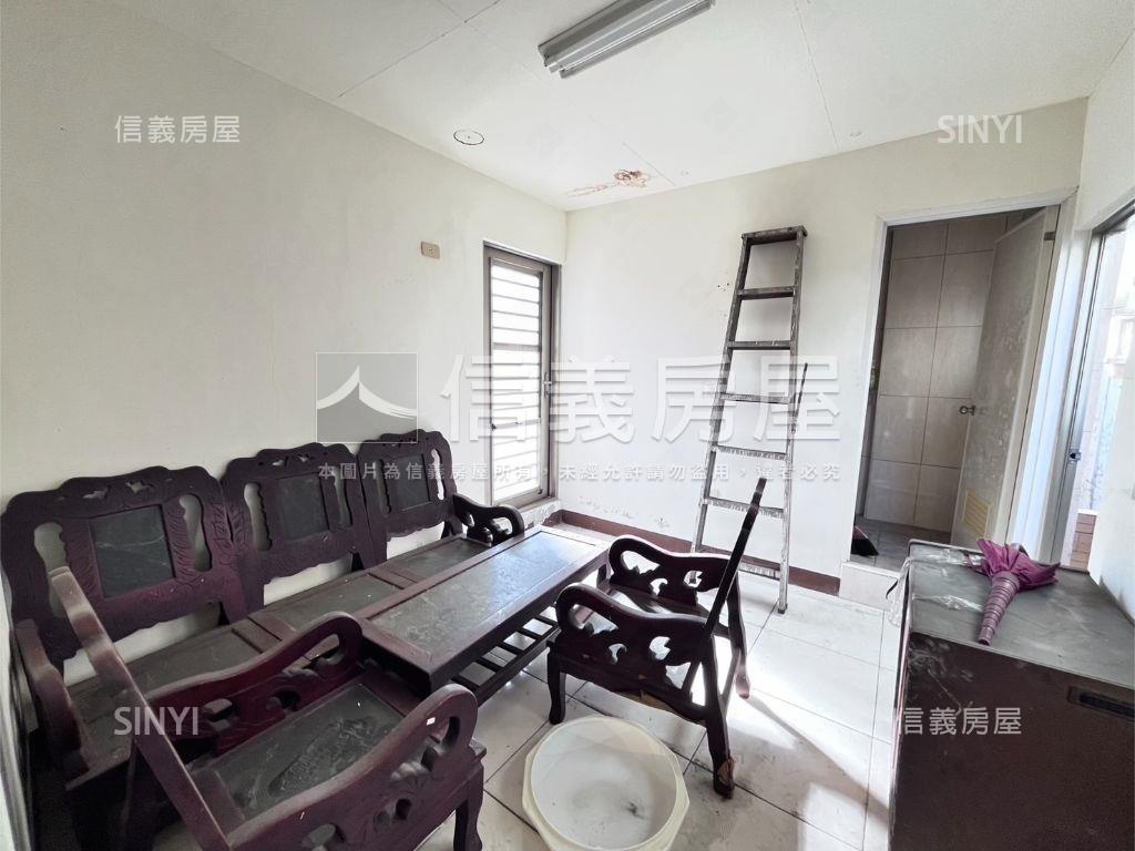 班超路巷弄低總透天房屋室內格局與周邊環境
