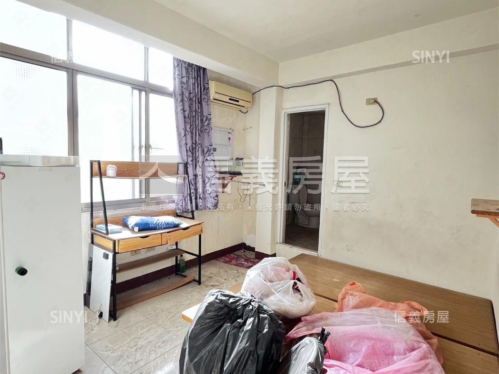 班超路巷弄低總透天房屋室內格局與周邊環境