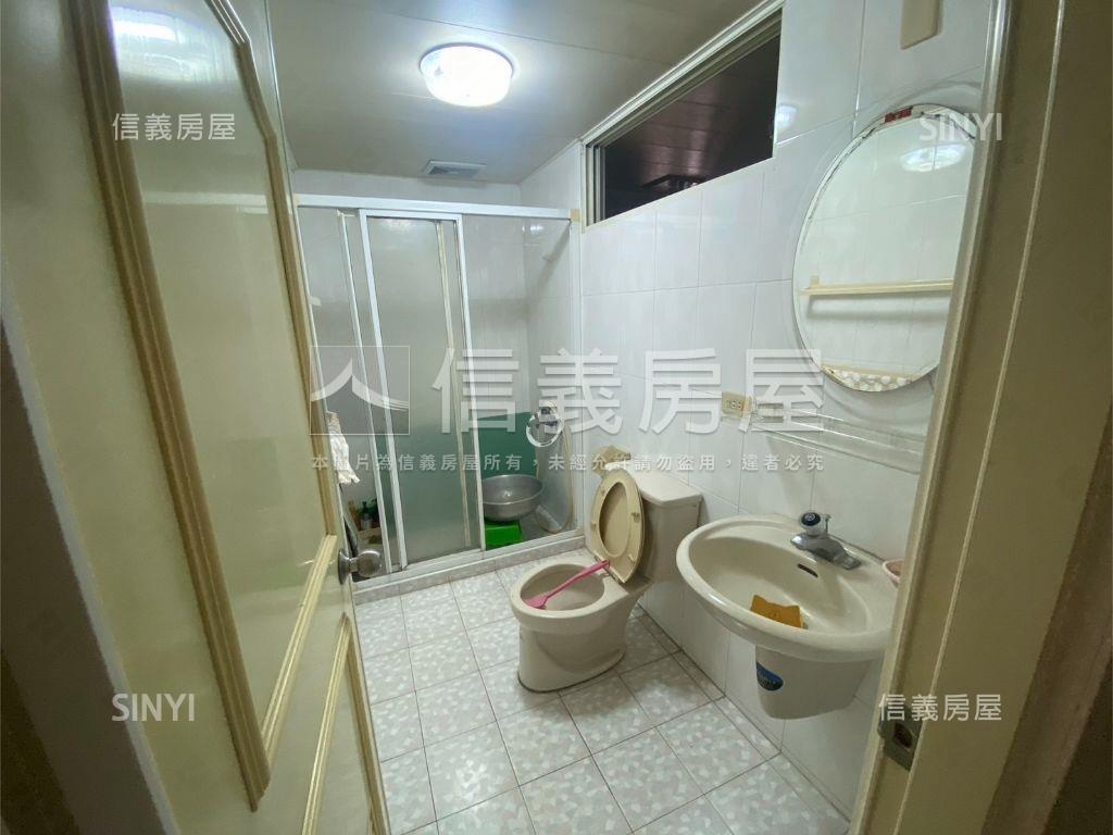 近植物園捷運頂加大空間房屋室內格局與周邊環境