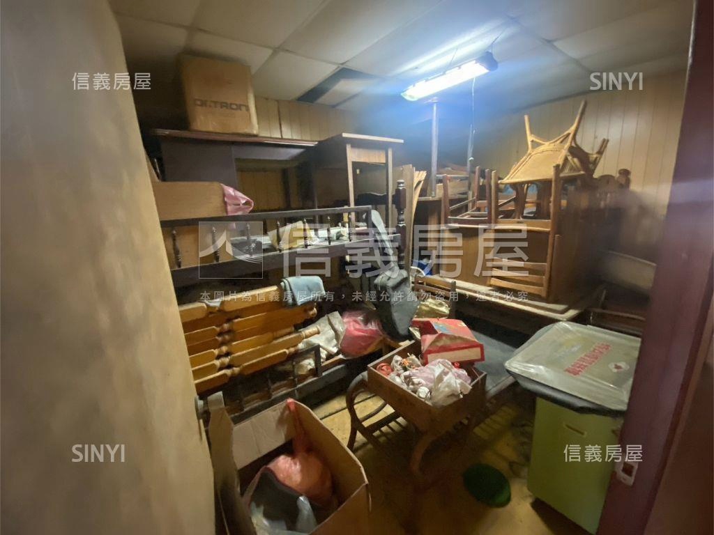 近植物園捷運頂加大空間房屋室內格局與周邊環境