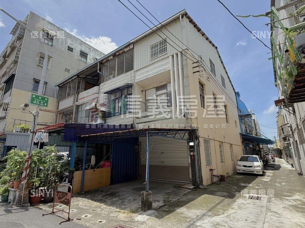 小港正路邊間採光透天房屋室內格局與周邊環境