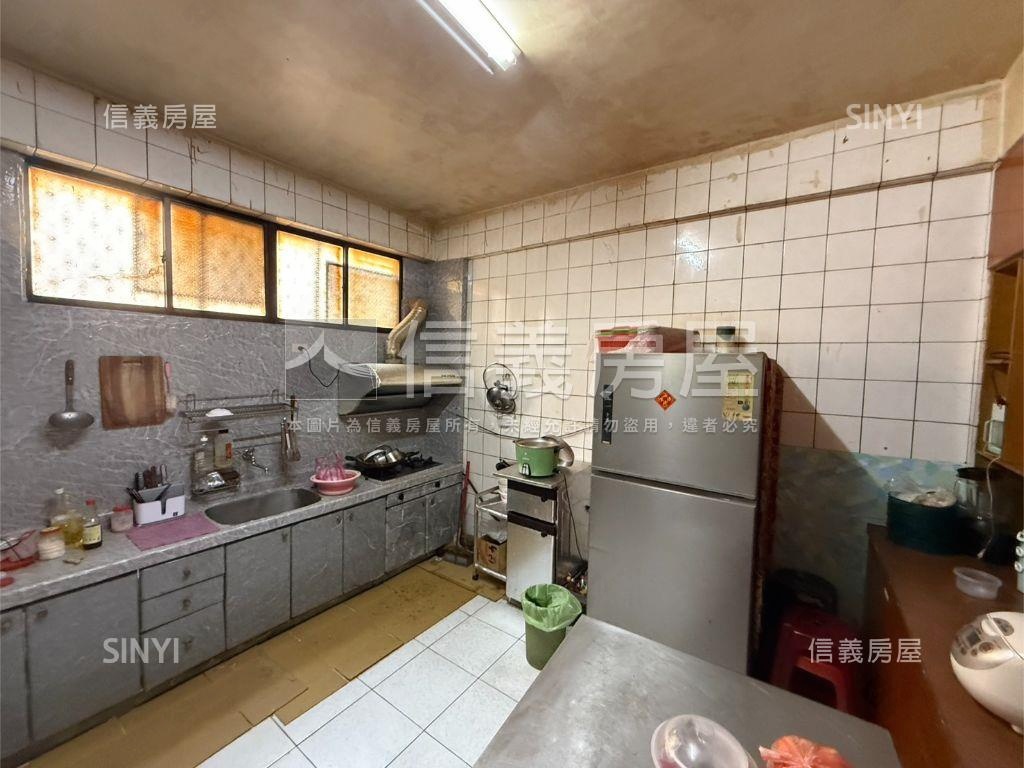 長和路臨約２０米道路店住房屋室內格局與周邊環境