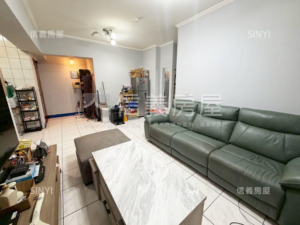 金鑽名第房屋室內格局與周邊環境