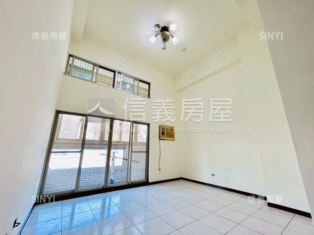 龍安樓中樓美屋＋車位房屋室內格局與周邊環境