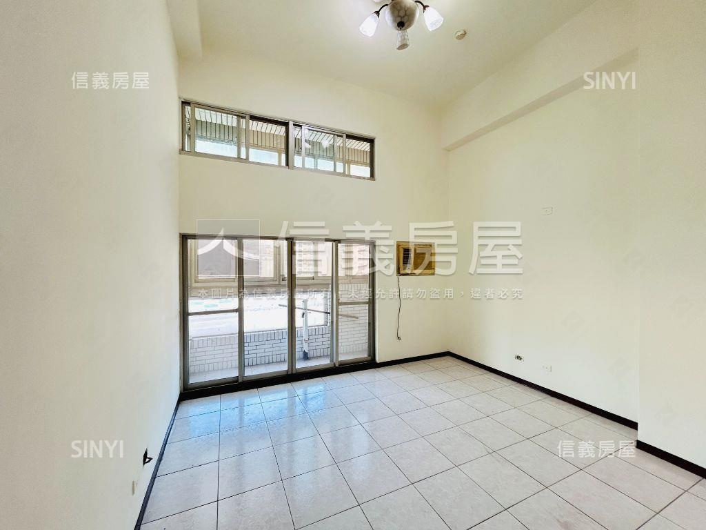 龍安樓中樓美屋＋車位房屋室內格局與周邊環境