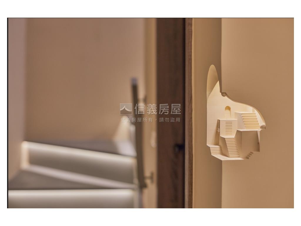 近捷運美裝精品小豪宅房屋室內格局與周邊環境