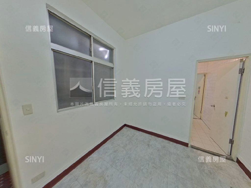 ★大坪林捷運黃金邊間三樓房屋室內格局與周邊環境