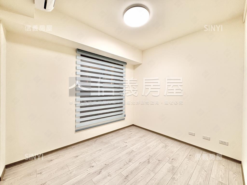 高鐵當鄰居３房頂樓景觀戶房屋室內格局與周邊環境