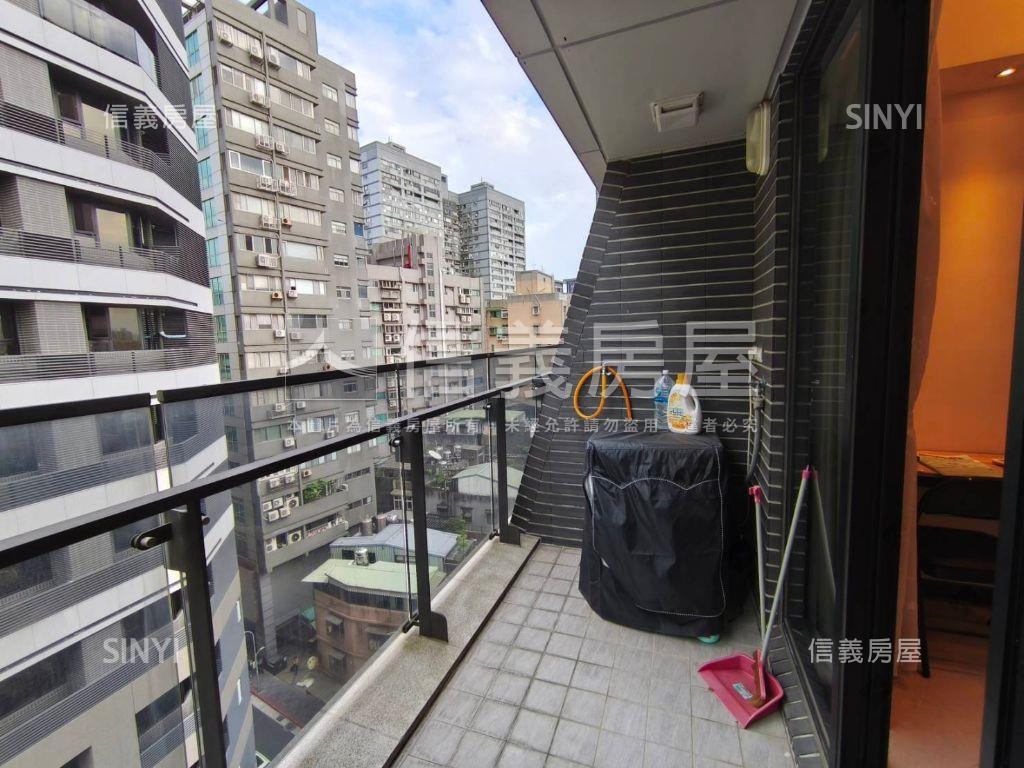 古亭捷運輕屋齡電梯套房房屋室內格局與周邊環境