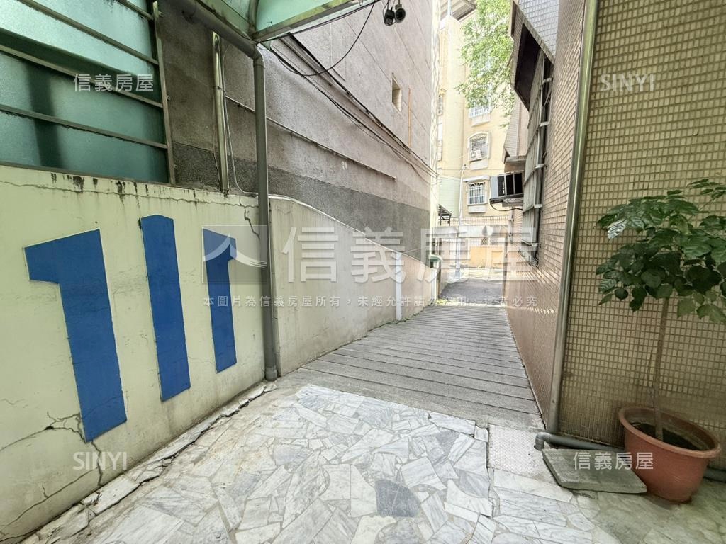 五福學區面公園明亮三房房屋室內格局與周邊環境