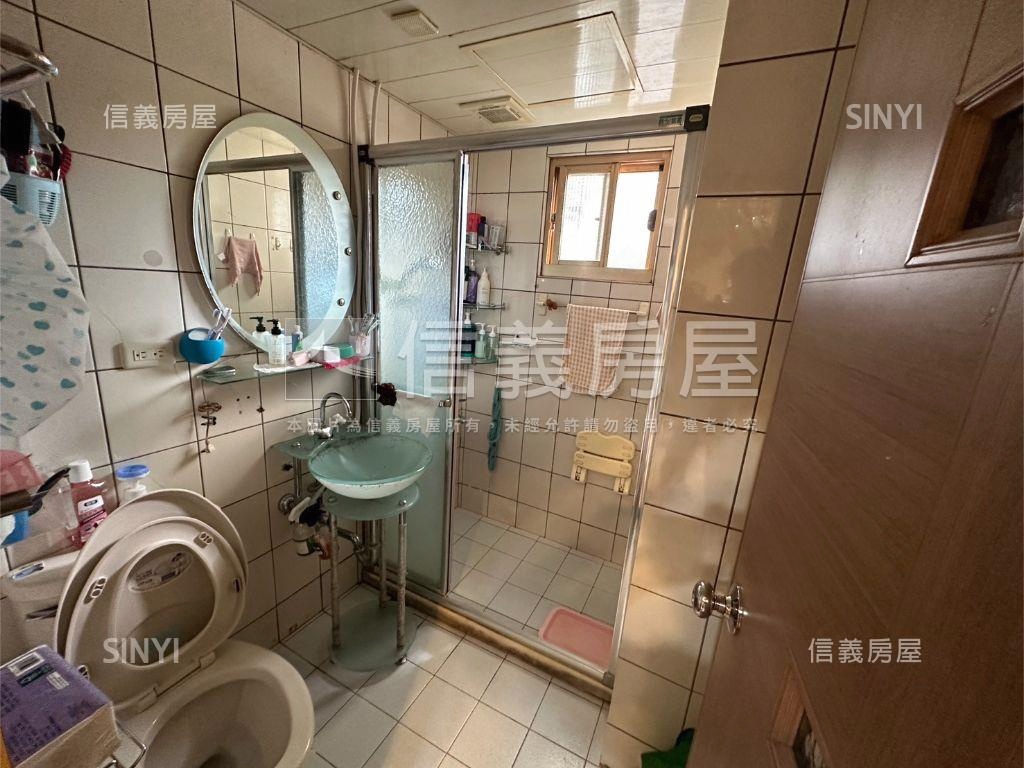 仁義電梯三面採光大空間房屋室內格局與周邊環境