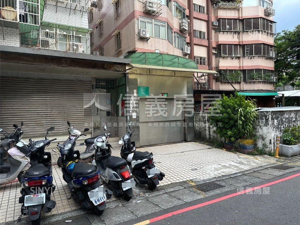 仁義電梯三面採光大空間房屋室內格局與周邊環境
