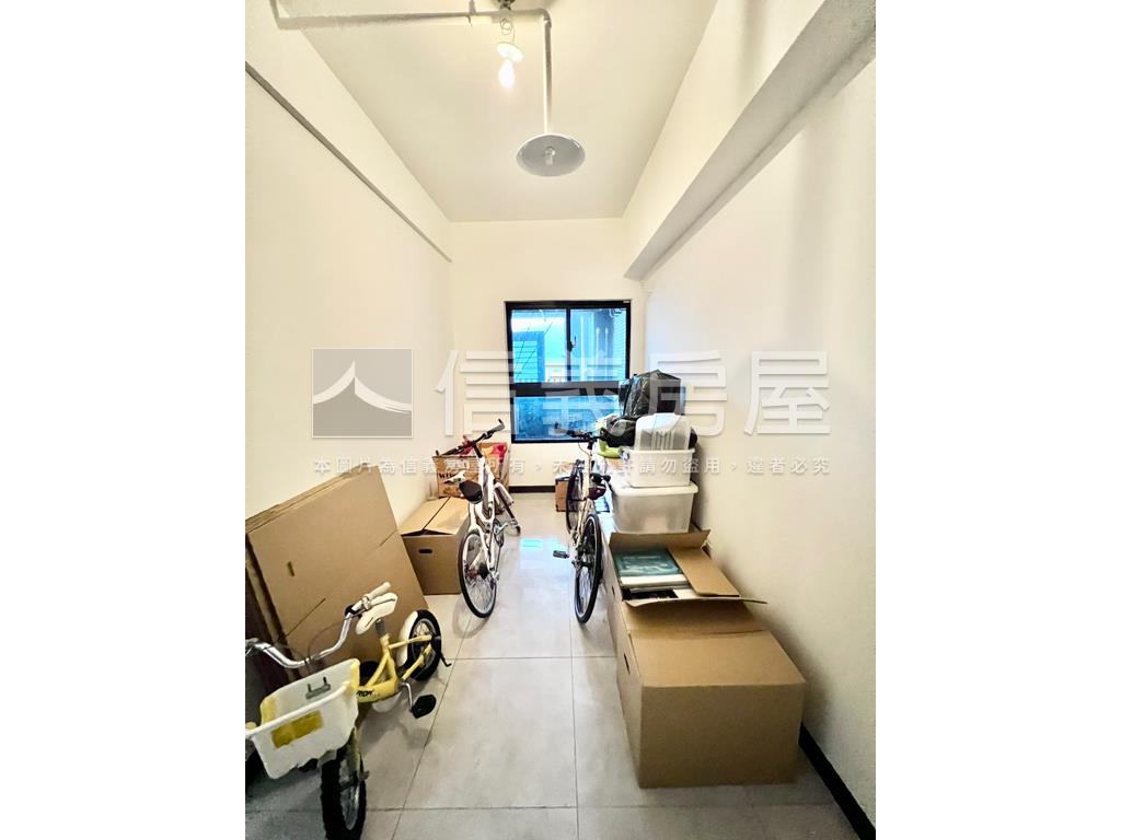 全坤家宜成家兩房車位房屋室內格局與周邊環境