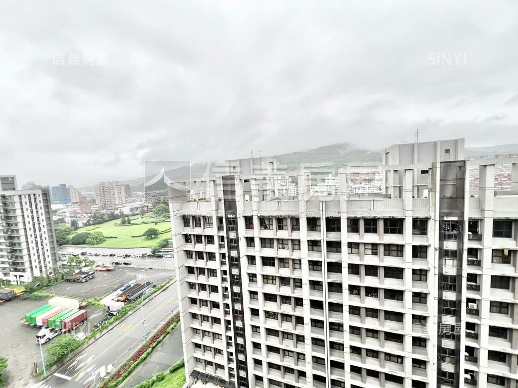 全坤家宜成家兩房車位房屋室內格局與周邊環境