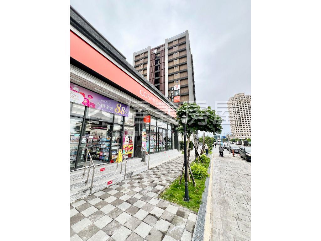 全坤家宜成家兩房車位房屋室內格局與周邊環境