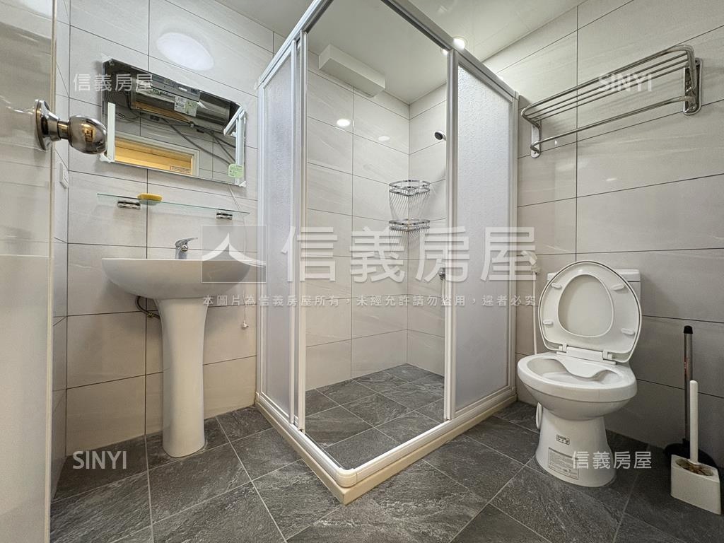 仁愛路乾淨漂亮大３房房屋室內格局與周邊環境