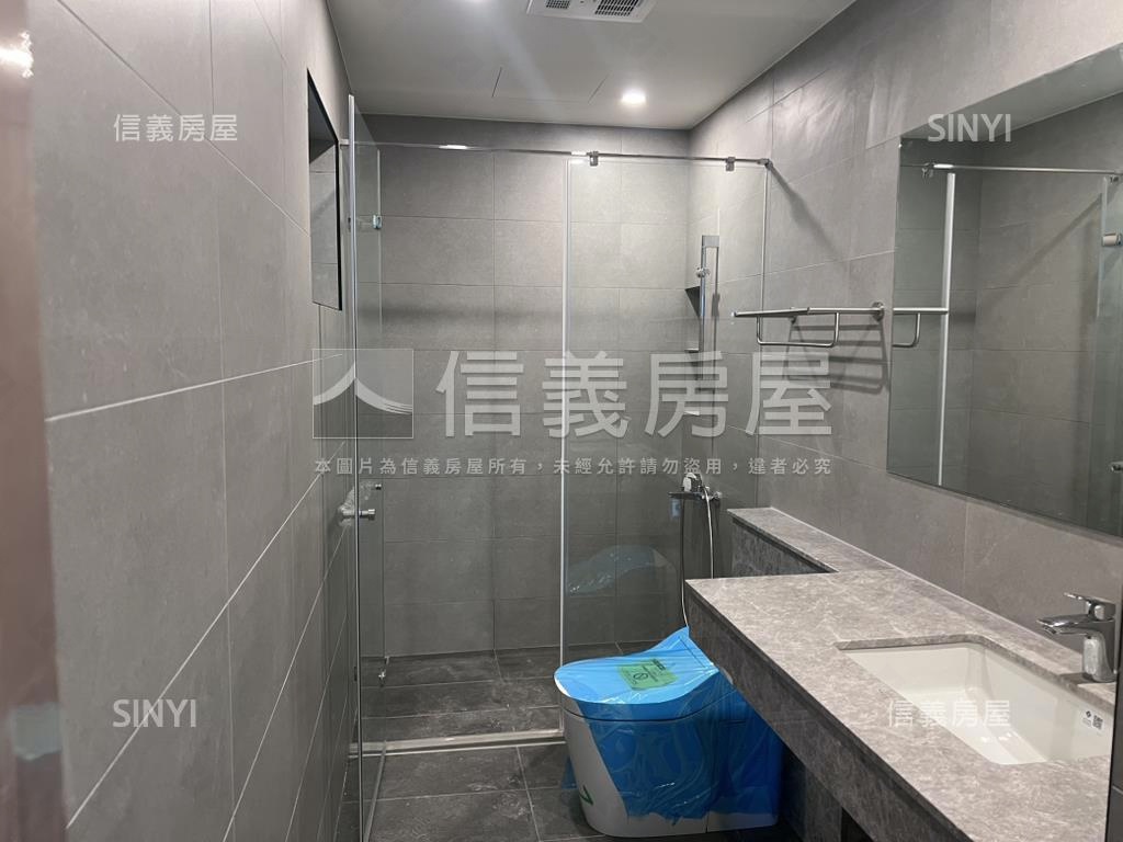 東騰青一景觀四房車位房屋室內格局與周邊環境