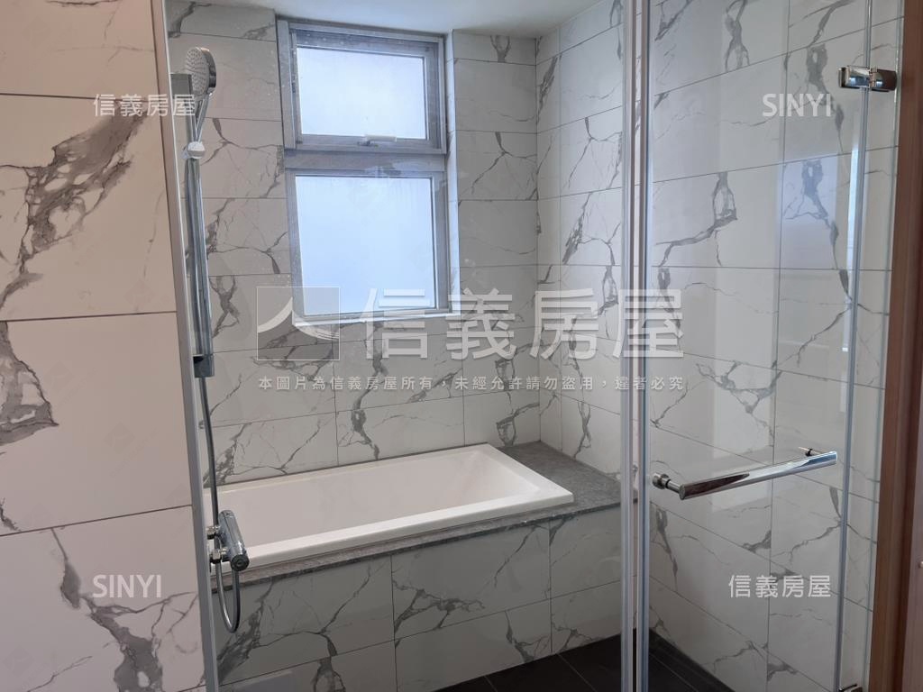 東騰青一景觀四房車位房屋室內格局與周邊環境