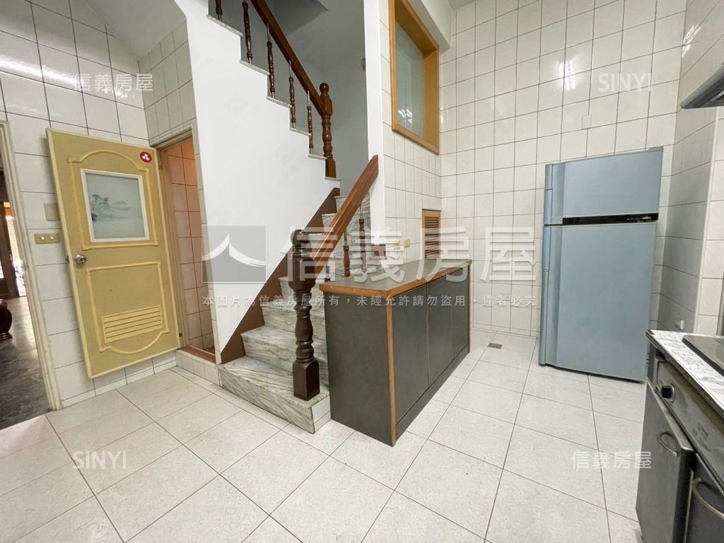 海洋商圈正街透天房屋室內格局與周邊環境