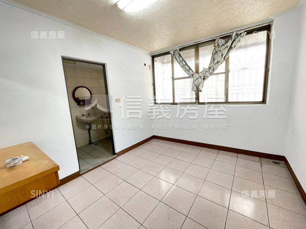 海洋商圈正街透天房屋室內格局與周邊環境