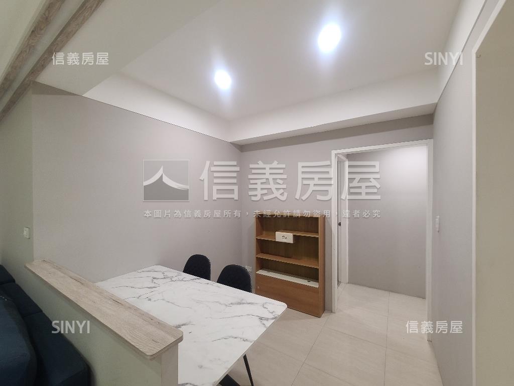 藝文花都美裝四房車位房屋室內格局與周邊環境