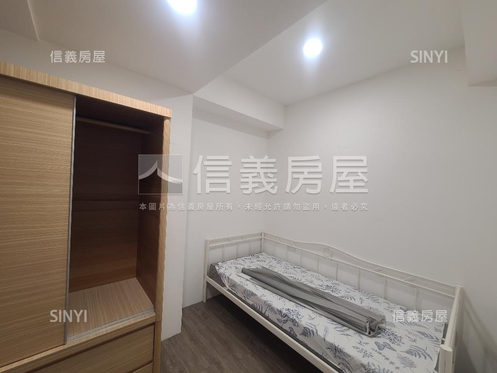 藝文花都美裝四房車位房屋室內格局與周邊環境