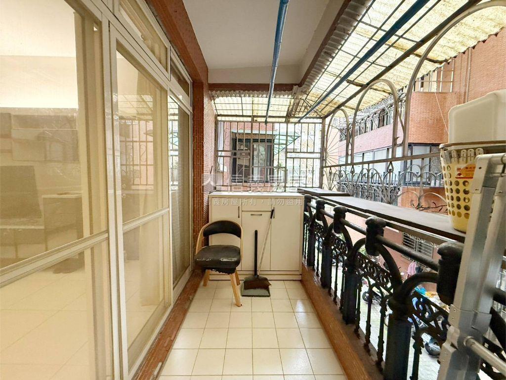 石牌國中小學區美寓房屋室內格局與周邊環境