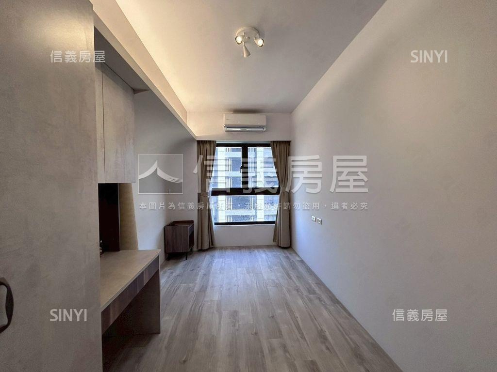高鐵站前精裝美兩房房屋室內格局與周邊環境