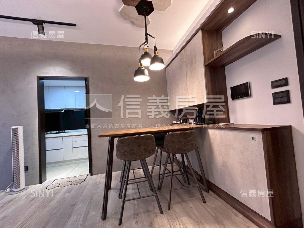 高鐵站前精裝美兩房房屋室內格局與周邊環境