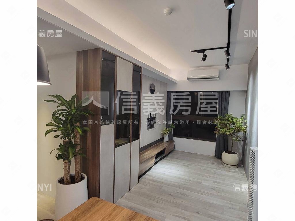 高鐵站前精裝美兩房房屋室內格局與周邊環境