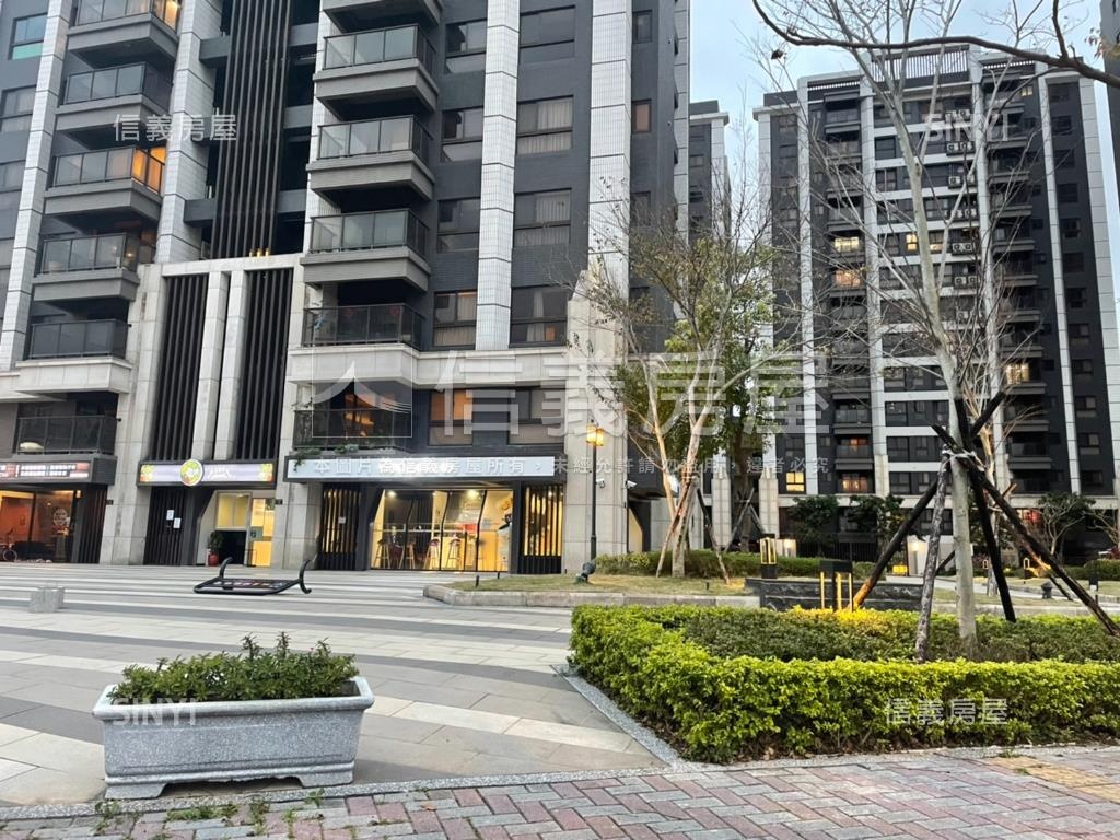 高鐵站前精裝美兩房房屋室內格局與周邊環境
