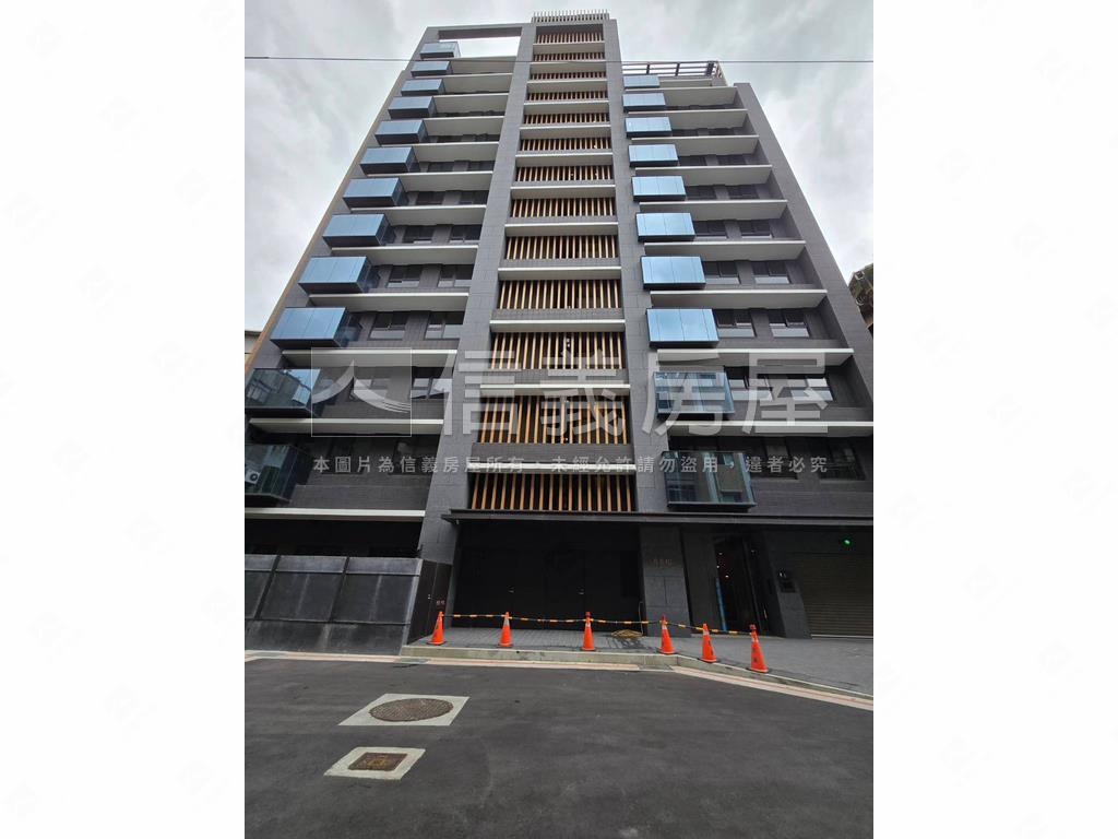 天母東路全新三房車位房屋室內格局與周邊環境
