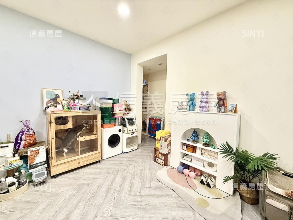 中正方正三樓房屋室內格局與周邊環境