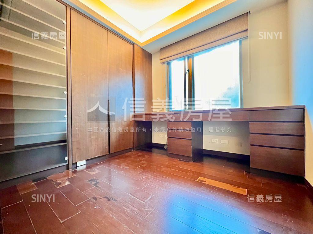 杜樂麗露台三房車房屋室內格局與周邊環境