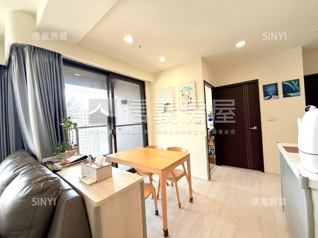 富源左岸朝南視野三房房屋室內格局與周邊環境