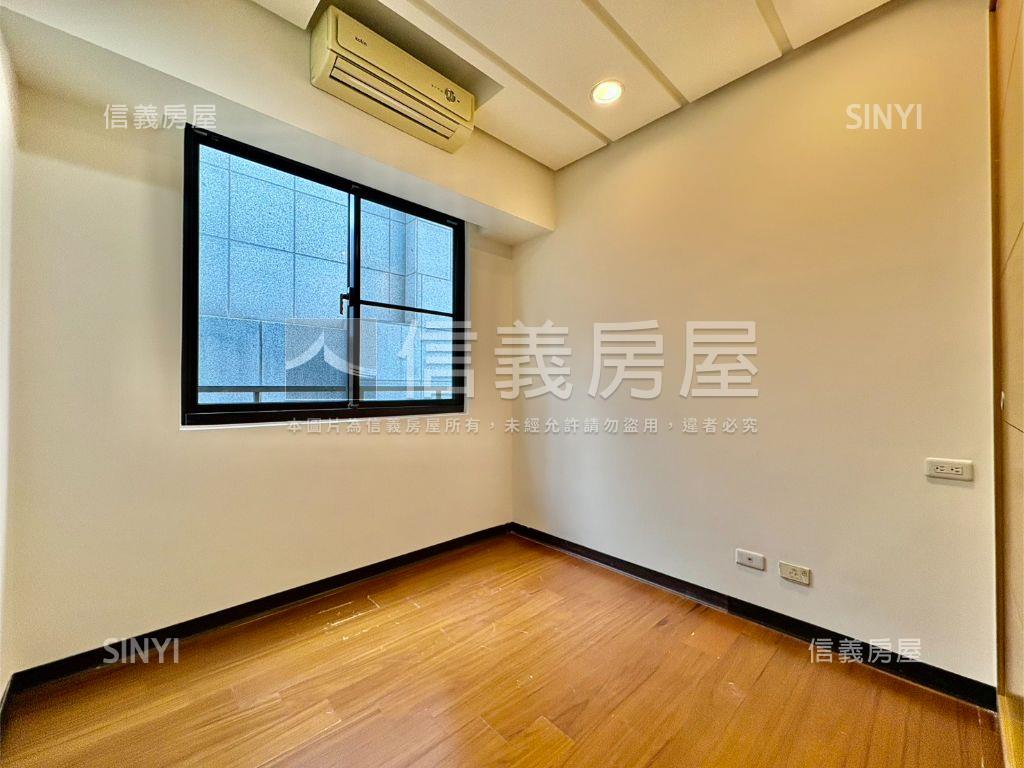 榮耀之音漂亮三房附車位房屋室內格局與周邊環境