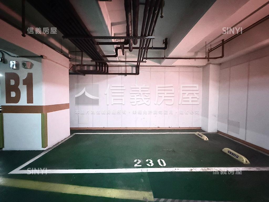 【克拉美地】Ｂ１平面車位房屋室內格局與周邊環境