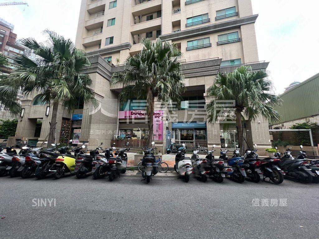 【克拉美地】Ｂ１平面車位房屋室內格局與周邊環境