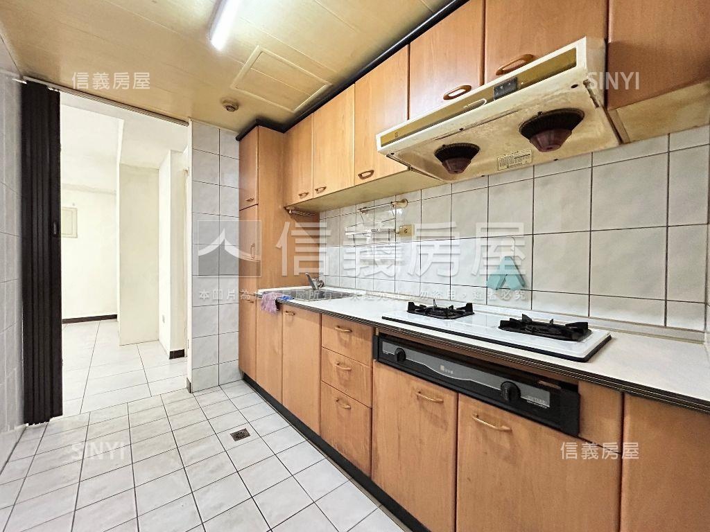 ☆生活京華四房採光好房屋室內格局與周邊環境