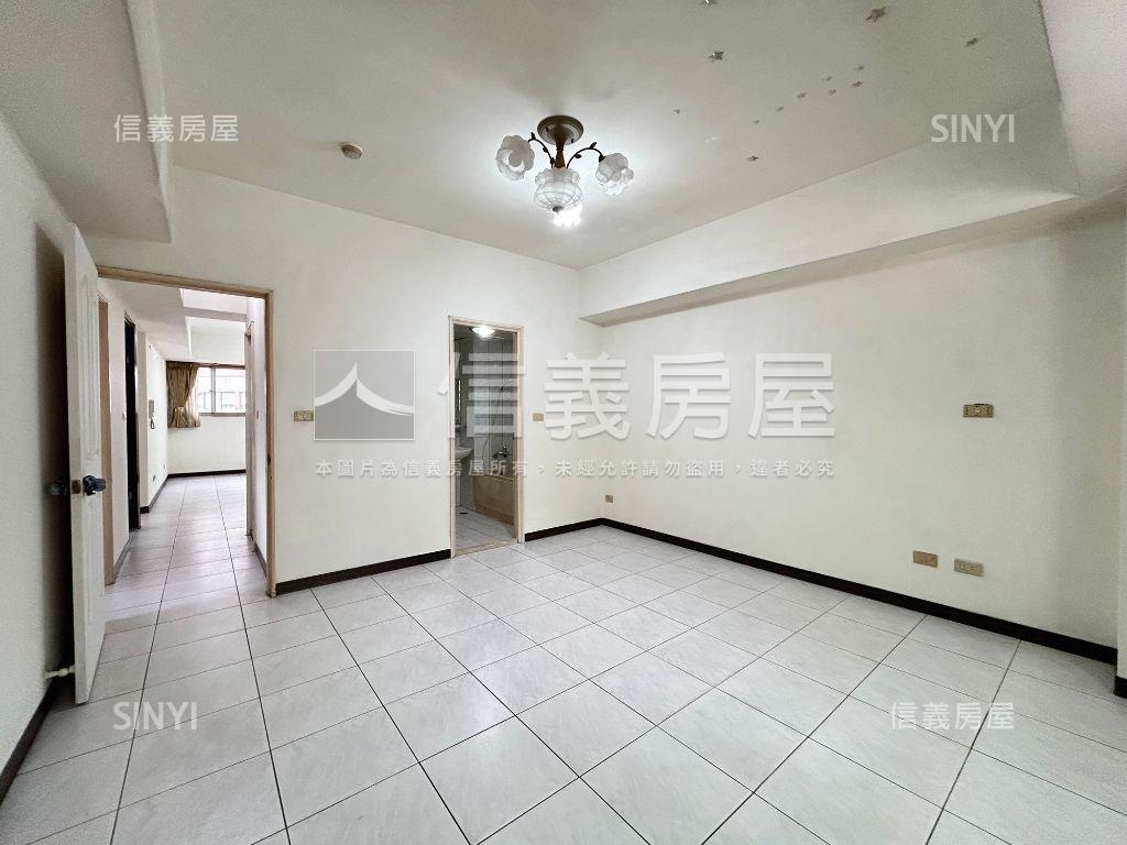 ☆生活京華四房採光好房屋室內格局與周邊環境