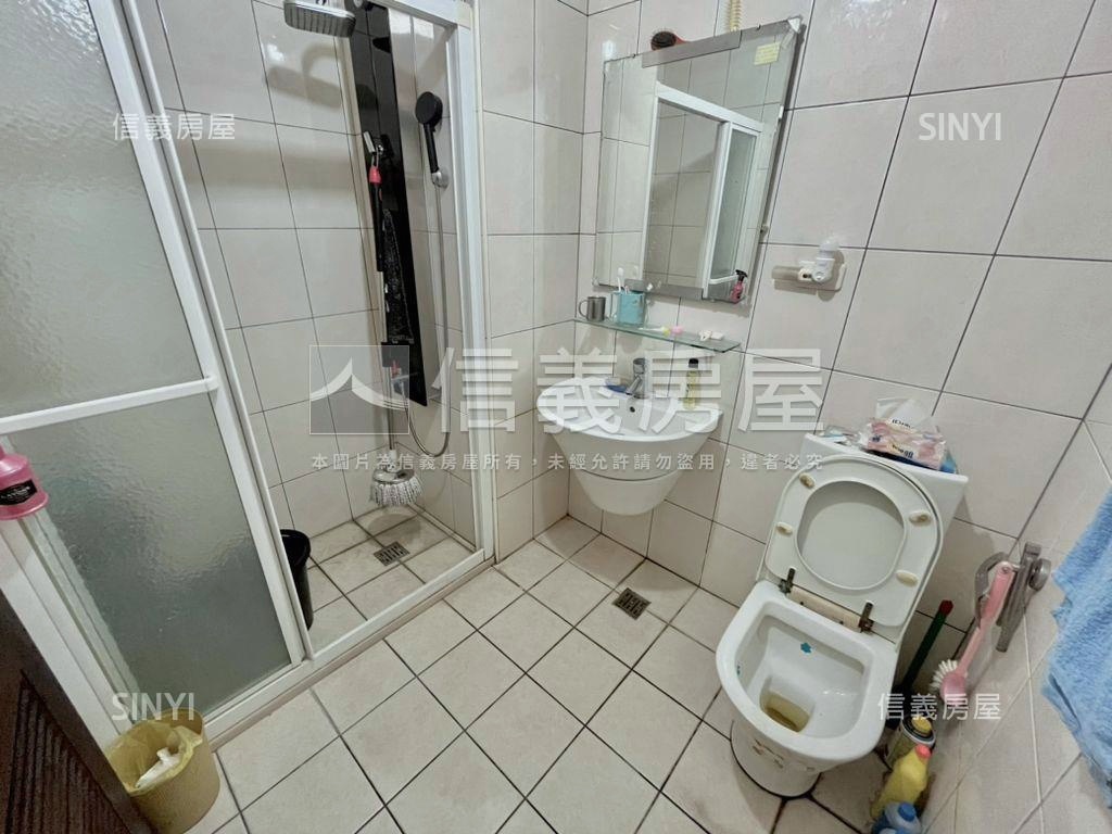 文邑ＩＩ稀有釋出電梯三房房屋室內格局與周邊環境