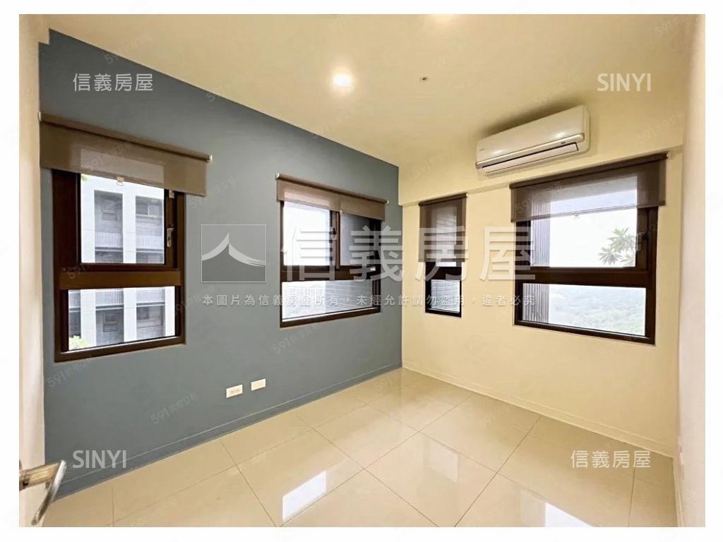 左營景觀三房平車房屋室內格局與周邊環境