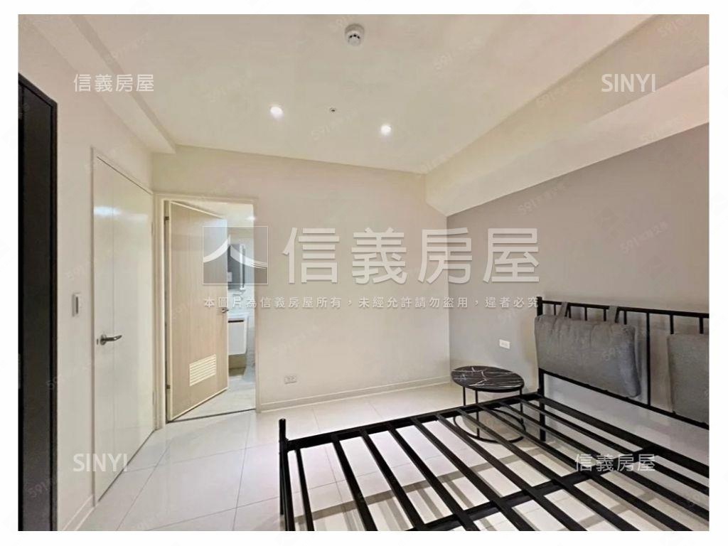 左營景觀三房平車房屋室內格局與周邊環境
