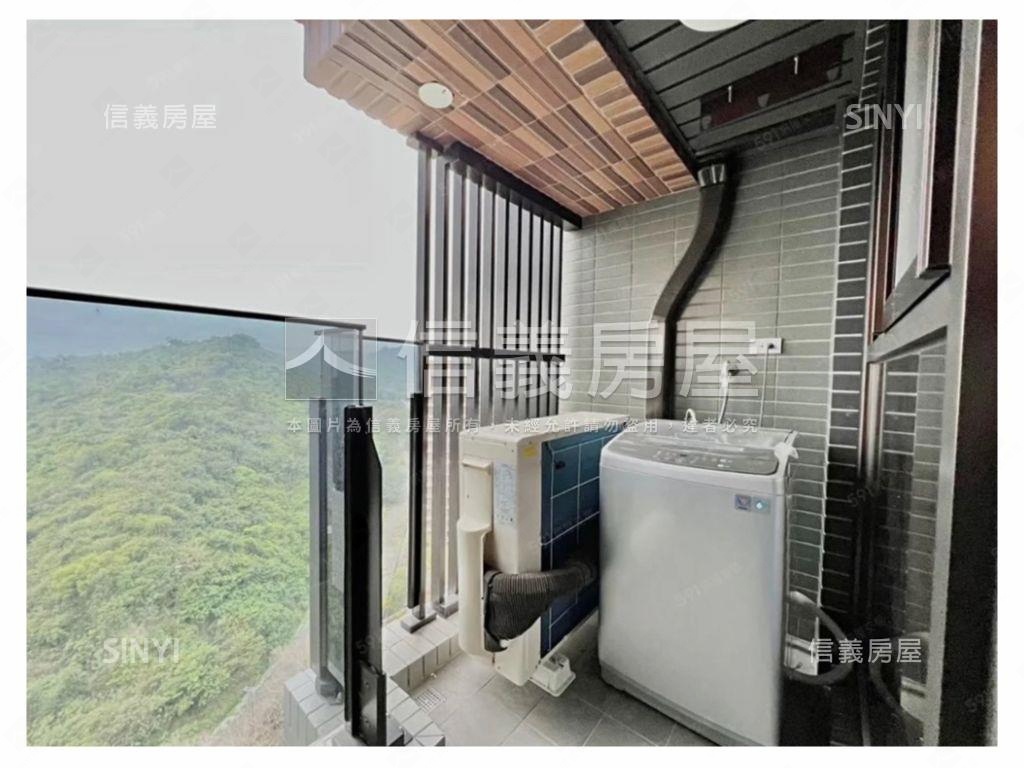 左營景觀三房平車房屋室內格局與周邊環境